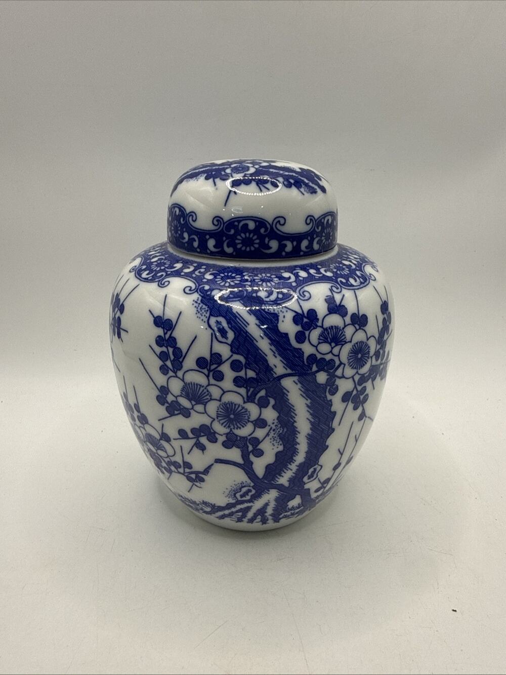 Blue & White Porcelain Floral Ginger Jar Style Lidded Jar Made in Japan *